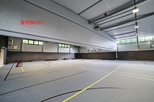 钢膜结构球场