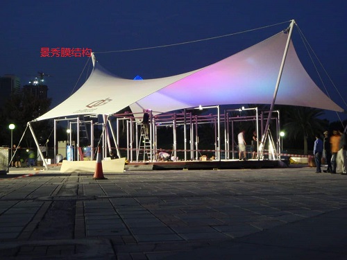 张拉膜雨棚深化设计